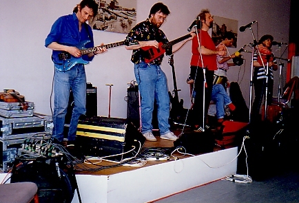 Geckoes - Butlins early 1990s